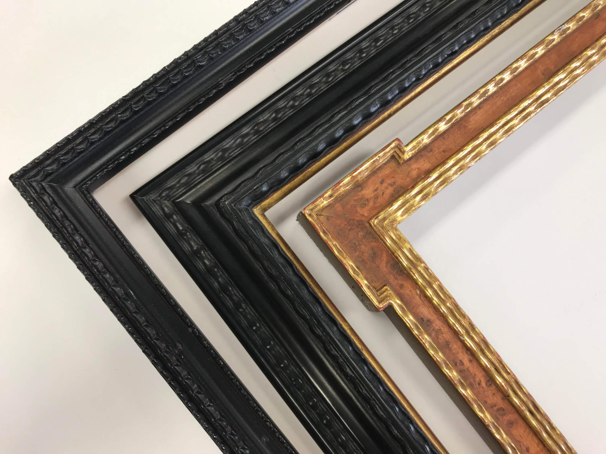 Narrow Dutch Frames. Dutch frames Ebonized Wood frames Antique black dutch frames Gilded dutch frames Veneered wood frames Custom wood frames Antique finish frames Burled wood frames Custom Burled wood frames 22k gold leaf picture frames Chicago gilded frames Chicago gold leaf frames Custom Lacquer frames Chicago Portrait frames Artifact Services Chicago