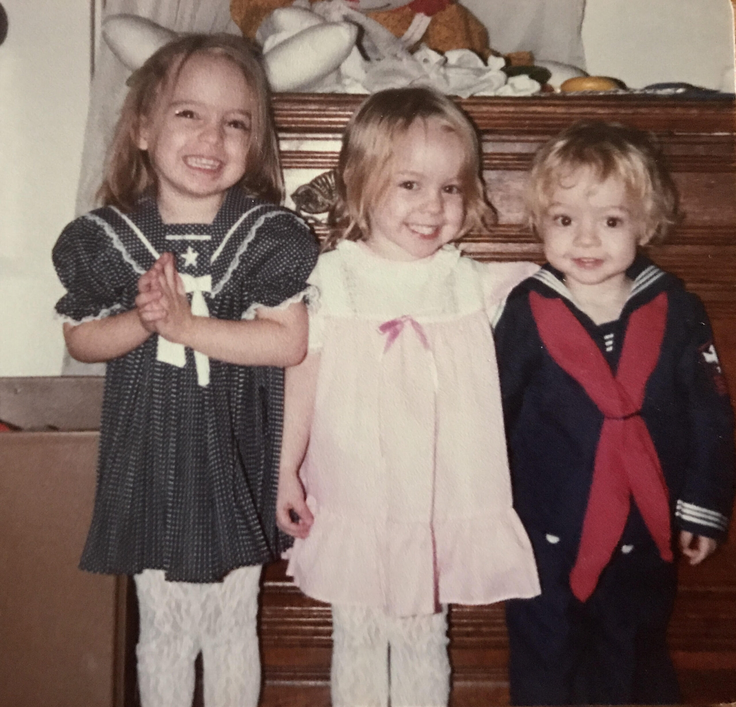 April Hann Lanford, center with her twin sister and little brother, grew up in a collecting family