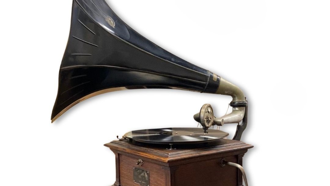 The Restoration of an Antique Victrola Phonograph