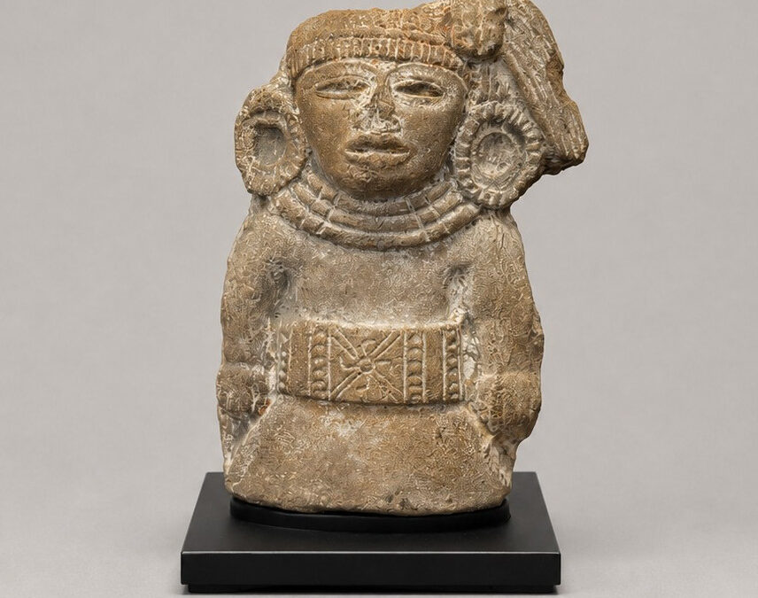 Supporting the Past: A Custom Museum Mount for a Pre-Columbian Sculpture